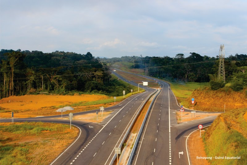 Guine_Equatorial_Evinayong_2.jpg