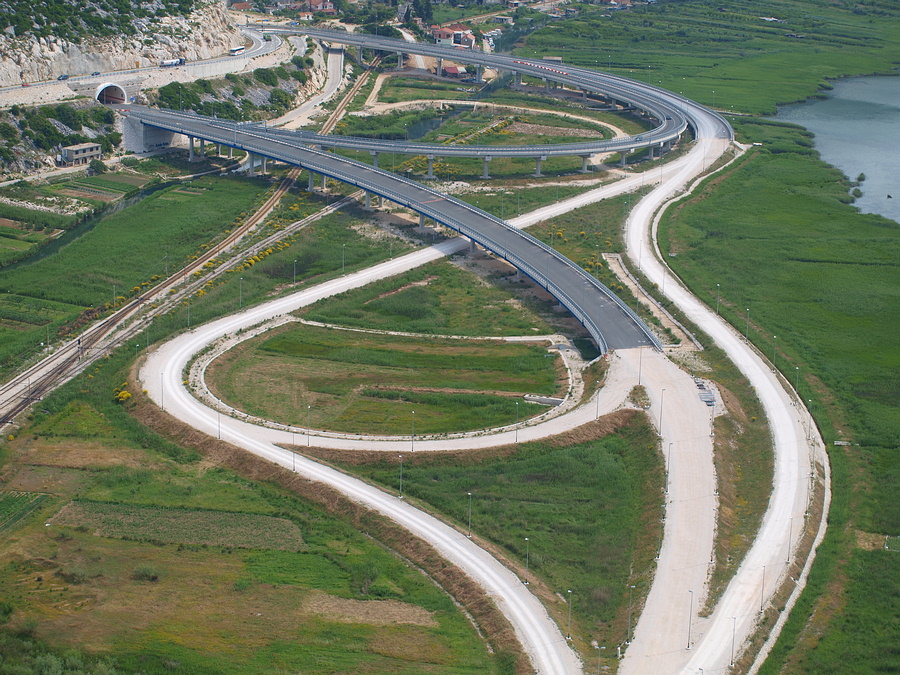 ceveljusa-nedovrsena-.jpg