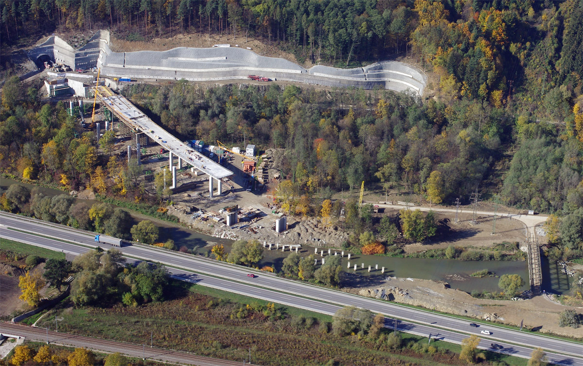 tunel Považský Chlmec, východní portál