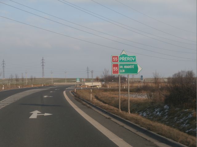 01 Exit Otrokovice.jpg