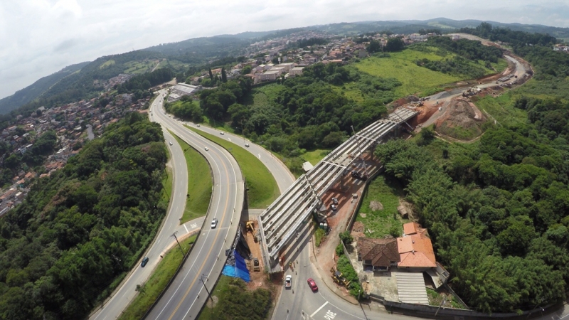 São Roque se nachází ve státě São Paulo a žije zde asi 87.000 obyvatel.
