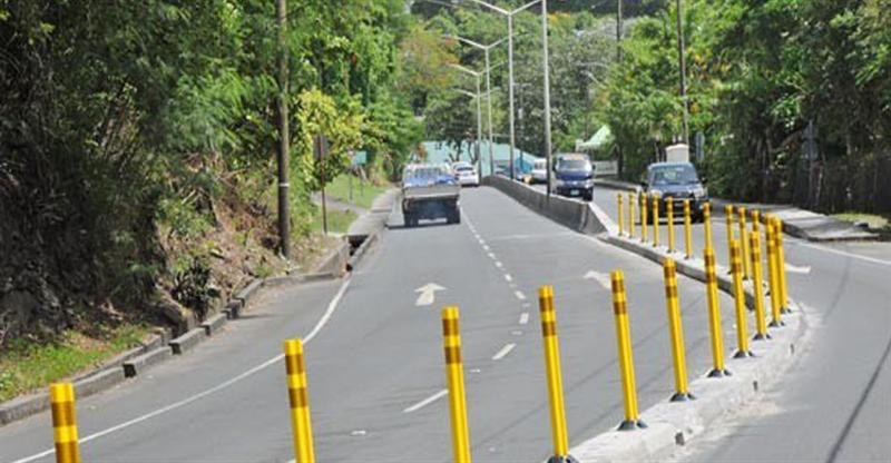 saint-lucia-highway-median-strip0.jpg