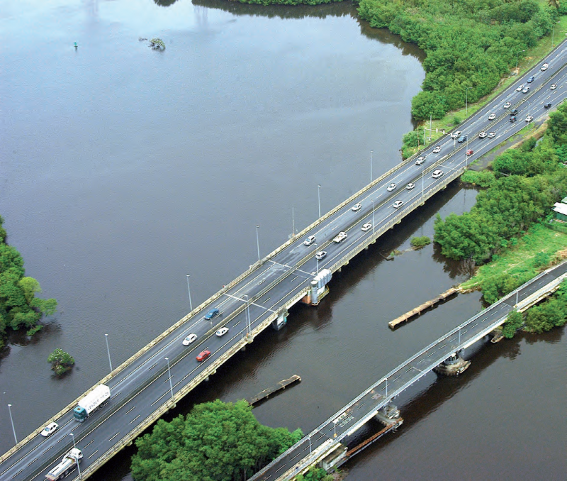 1700002963a49da13542-pont-gabarre.png