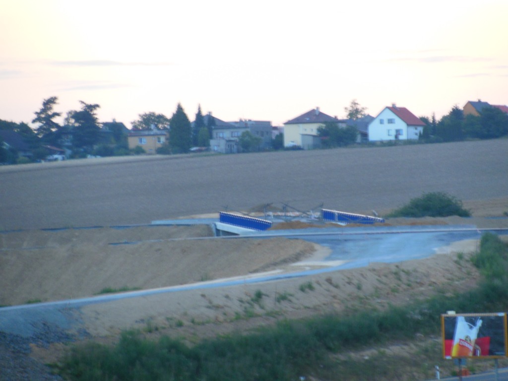 most přes I/11 v MÚK Krásné Pole