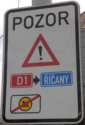 cedule Uhříněves Přátelství.jpg